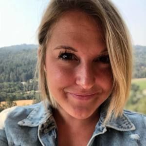 Meet your Posher, Cailynn